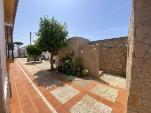 CHALET CON PISCINA A 5 MIN DE LA PLAYA EN COCHE JUNTO A NOVO SANCTI PETRI  - REF. A06-06164