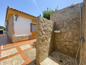 CHALET CON PISCINA A 5 MIN DE LA PLAYA EN COCHE JUNTO A NOVO SANCTI PETRI  - REF. A06-06164