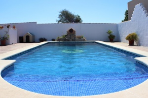 CHALET CON PISCINA 10 MIN EN COCHE DE LA PLAYA - REF. A06-06181