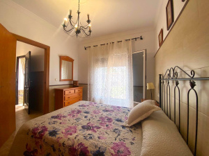 CHALET CON PISCINA A 10 MIN EN COCHE DE LA PLAYA - REF. A06-06181