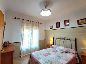 CHALET CON PISCINA A 10 MIN EN COCHE DE LA PLAYA - REF. A06-06181