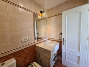 MARINA GOLF, ADOSADO - 4 DORMITORIOS - REF. A03-03161