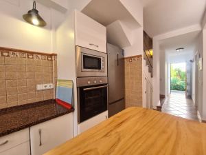 MARINA GOLF, ADOSADO - 4 DORMITORIOS - REF. A03-03161