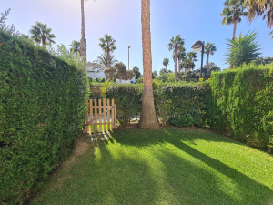 MARINA GOLF, ADOSADO - 4 DORMITORIOS - REF. A03-03161