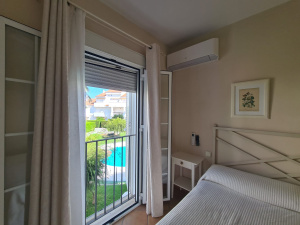 MARINA GOLF, ADOSADO - 4 DORMITORIOS - REF. A03-03161