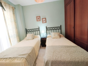 BAHIA DE LA LUZ II, BAJO - 3 DORMITORIOS - REF. A03-03190