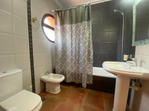 VILLA CON PISCINA A 2 MIN A PIE DE LA PLAYA - REF. A06-06266