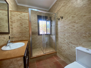 VILLA CON PISCINA A 2 MIN A PIE DE LA PLAYA - REF. A06-06266