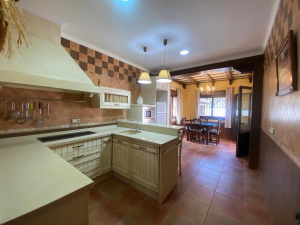 VILLA CON PISCINA A 2 MIN A PIE DE LA PLAYA - REF. A06-06266
