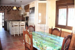 VILLA CON PISCINA A 2 MIN A PIE DE LA PLAYA - REF. A06-06266