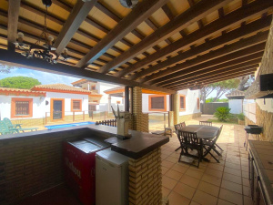 VILLA CON PISCINA A 2 MIN A PIE DE LA PLAYA - REF. A06-06266