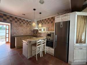 VILLA CON PISCINA A 2 MIN A PIE DE LA PLAYA - REF. A06-06266