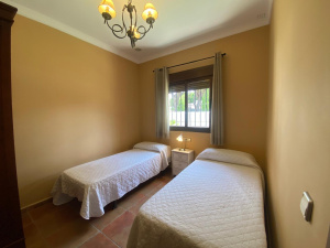 VILLA CON PISCINA A 2 MIN A PIE DE LA PLAYA - REF. A06-06266