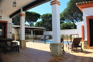 VILLA CON PISCINA A 2 MIN A PIE DE LA PLAYA - REF. A06-06266