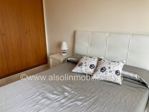 PRECIOSA ADOSADA PRIMERA LÍNEA DE GOLF, VISTAS AL MAR - REF. A07-07323