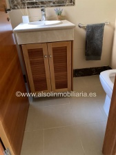 PRECIOSA ADOSADA PRIMERA LÍNEA DE GOLF, VISTAS AL MAR - REF. A07-07323