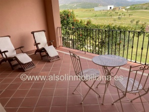 PRECIOSA ADOSADA PRIMERA LÍNEA DE GOLF, VISTAS AL MAR - REF. A07-07323