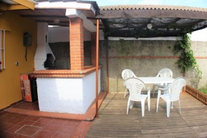 CASITA PRIVADA CON JARDIN A 5 MIN EN COCHE DE LA PLAYA - REF. A06-06271