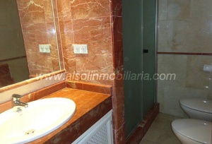  HACIENDA DEL SOL, BAJO CON TERRAZA, SEGURIDAD 24 HORAS, JARDINES, 6 PISCINAS - REF. A07-07327