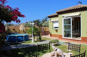 CHALET INDEPENDIENTE A 10 MIN EN COCHE DE LA PLAYA - REF. A06-06277