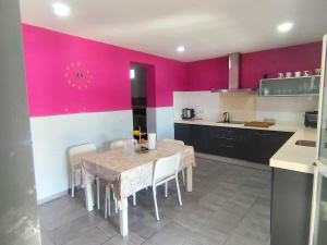 GRAN CHALET INDEPENDIENTE CON PISCINA Y APARTAMENTO INDEPENDIENTE  A 10 MIN EN COCHE DE LA PLAYA - REF. A06-06278