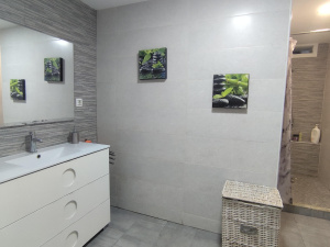 GRAN CHALET INDEPENDIENTE CON PISCINA Y APARTAMENTO INDEPENDIENTE  A 10 MIN EN COCHE DE LA PLAYA - REF. A06-06278