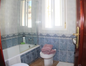 CHALET CON PISCINA A 10 MIN A PIE DE LA PLAYA - REF. A06-06279