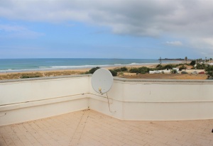 VILLA CON PISCINA EN PRIMERA LINEA DE PLAYA - REF. A06-06286