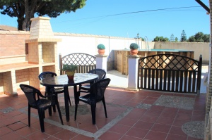 CHALET INDEPENDIENTE A 15 MIN EN COCHE DE LA PLAYA - REF. A06-06291