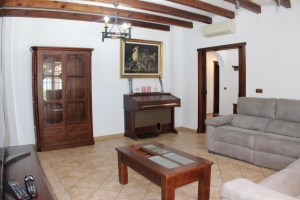 CHALET INDEPENDIENTE CON PISCINA A 10 MIN EN COCHE DE LA PLAYA - REF. A06-06294