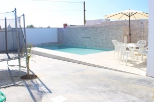 CHALET MODERNO CON PISCINA A 10 MIN EN COCHE DE LA PLAYA- REF. A06-06325