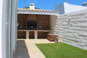 CHALET INDEPENDIENTE CON PISCINA A 5 MIN EN COCHE DE LA PLAYA  - REF. A06-06330