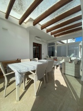 CHALET INDEPENDIENTE CON PISCINA A 5 MIN EN COCHE DE LA PLAYA  - REF. A06-06330