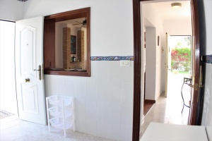  CHALET. INDEPENDIENTE EN CERROMOLINO A 10 MIN EN COCHE DE LA PLAYA - REF. A06-06333