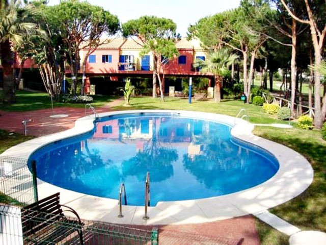 URBANIZACIÓN JARDINES DE ISLANTILLA I - REF. A04-00532