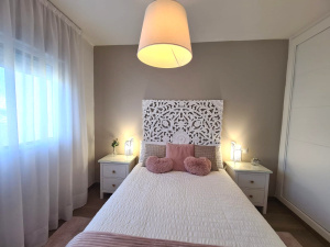 JARDINES DEL LAGO, 1ª PLANTA - 3 DORMITORIOS - REF. A03-03359