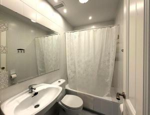 CHALET CON PISCINA JUNTO AL PUNTO MÁGICO - REF. A06-06351