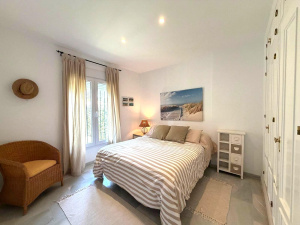 URBANIZACIÓN ALCOTÁN - REF. A06-06355