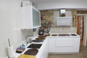 CASA EN AVDA DE LAS FLORES LEPE - REF. A04-04358