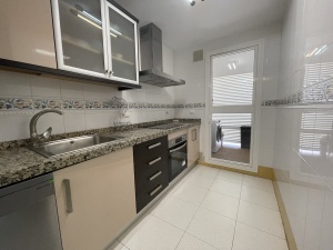 APARTAMENTO DE TRES HABITACIONES EN EL SOTO DE VISTAHERMOSA - REF. A08-00178