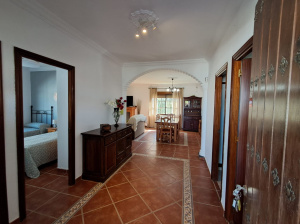 CHALET INDEPENDIENTE CON PISCINA A 5 MIN EN COCHE DE LA PLAYA ZONA SOTILLO- REF. A06-06381