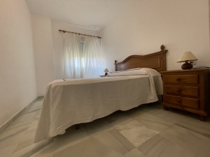 APARTAMENTO EN AVENIDA DE LA LIBERTAD - REF. A08-00192