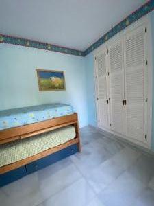 URBANIZACIÓN PLAYA DEL INFANTE - REF. A03-03396