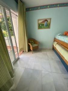 URBANIZACIÓN PLAYA DEL INFANTE - REF. A03-03396
