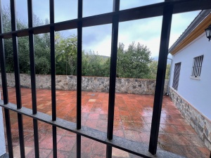 ATENCIÓN INVERSORES CASAS RURALES EN EL BOSQUE CON GARAJE Y TRASTERO - REF. A08-08015