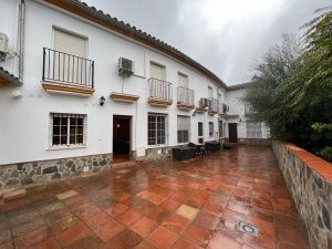 ATENCIÓN INVERSORES CASAS RURALES EN EL BOSQUE CON GARAJE Y TRASTERO - REF. A08-08015