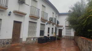 ATENCIÓN INVERSORES CASAS RURALES EN EL BOSQUE CON GARAJE Y TRASTERO - REF. A08-08015