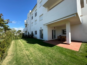 URBANIZACIÓN JARDINES DEL LAGO - REF. A03-03426