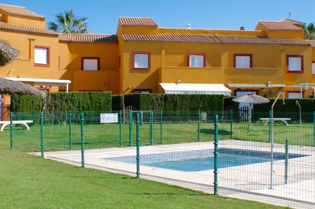 GALIA, ADOSADO - 3 DORMITORIOS - REF. A03-03432