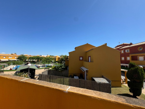 GALIA, ADOSADO - 3 DORMITORIOS - REF. A03-03432